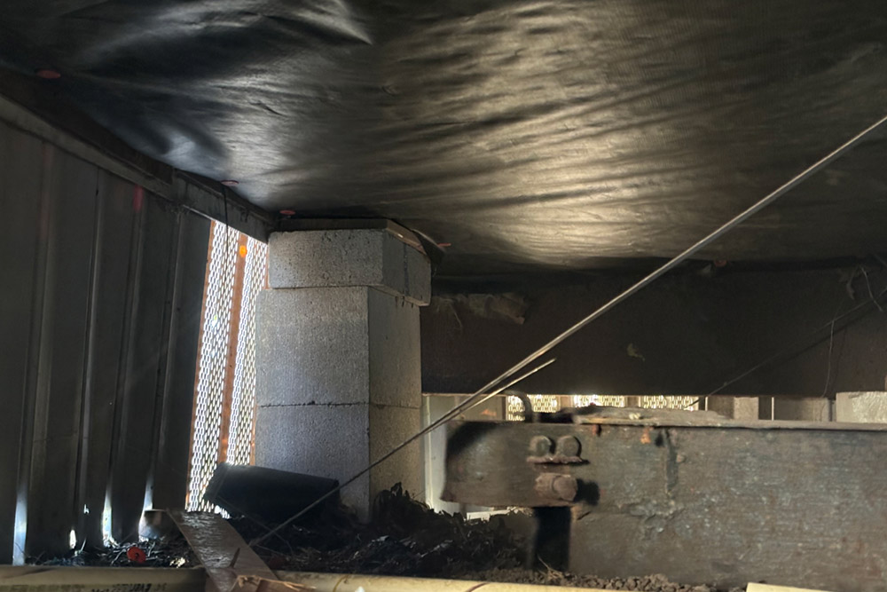 Home Vapor Barrier Installationi